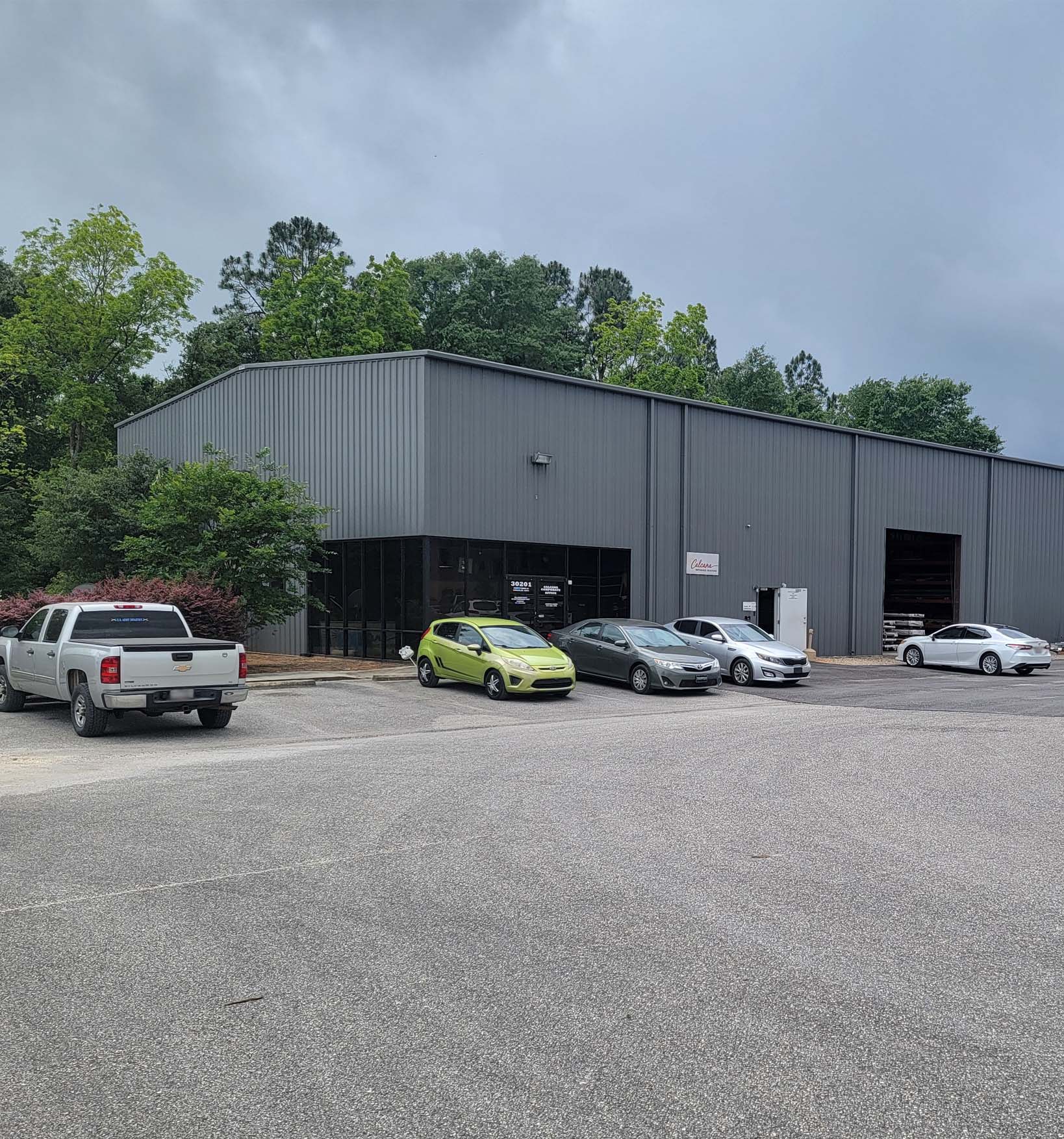 Calcana USA Office Building